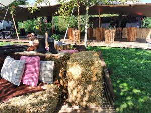 Holzplanken Stehkube mittel 2